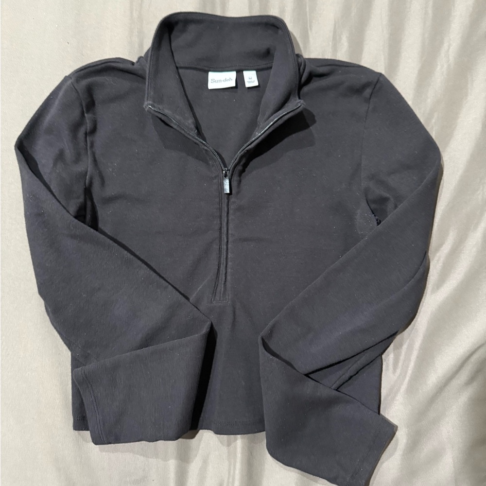 ARITZIA SUNDAY BEST LONG SLEEVE HALF ZIP SHIRT